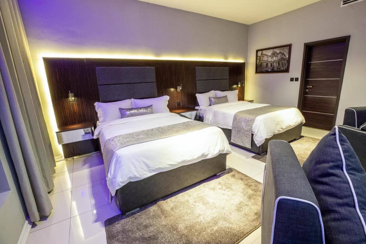 Bon Hotel Tripod Owerri 外观 照片