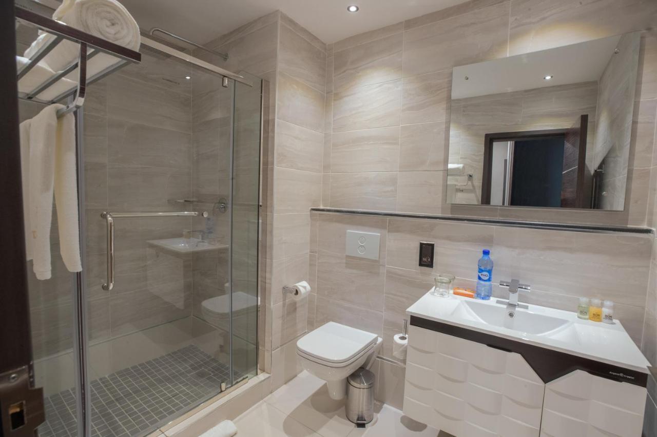 Bon Hotel Tripod Owerri 外观 照片