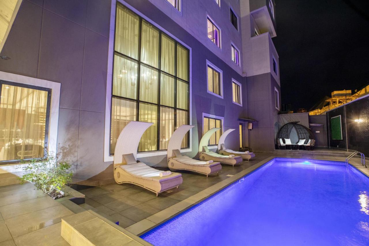 Bon Hotel Tripod Owerri 外观 照片